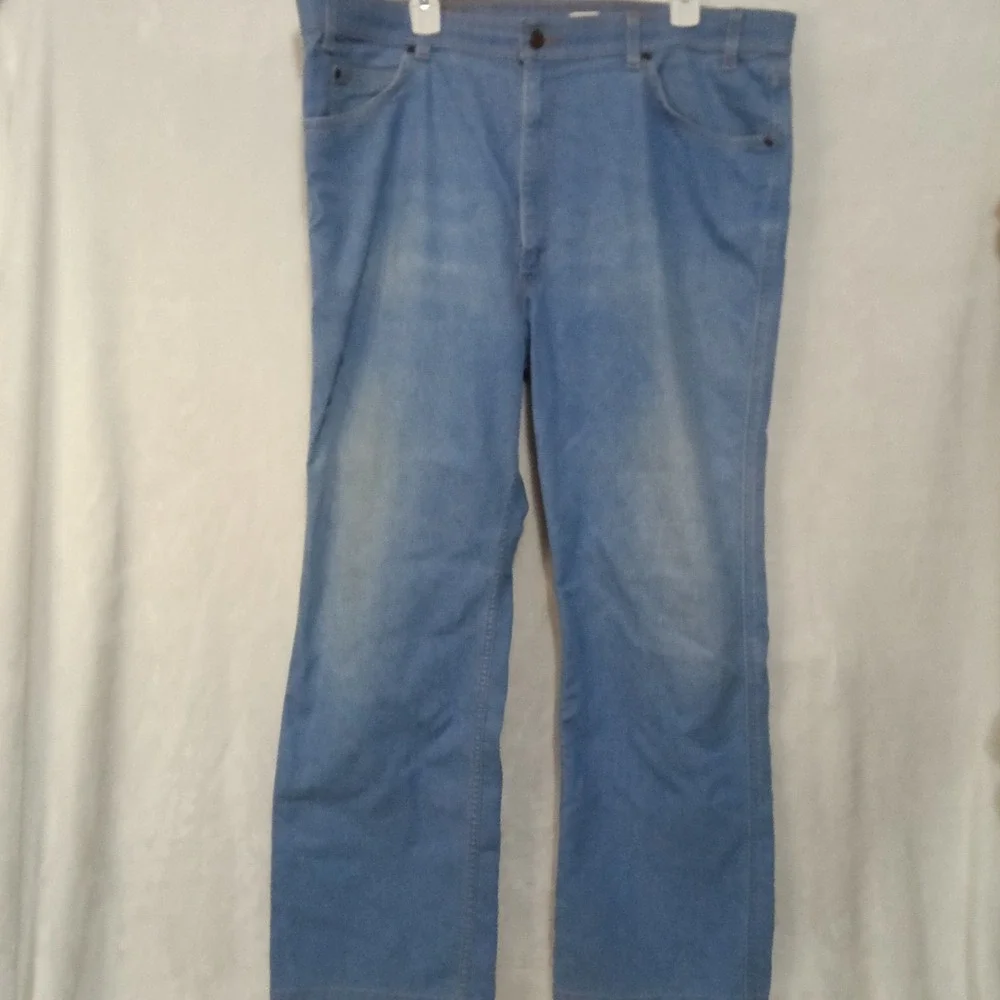 Vintage Levis Brown Tab Light Wash Straight Leg Action Jeans 44x32 (40x29) Blue